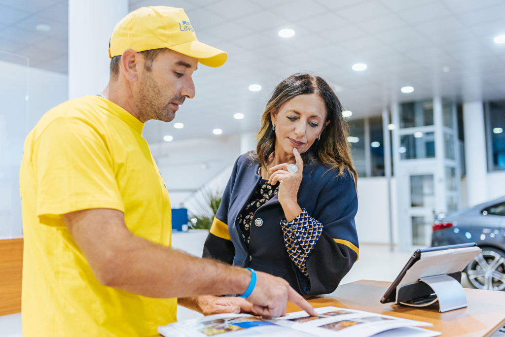 Lavaggio auto per concessionarie e aziende